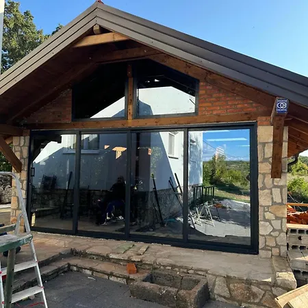 Buško Escape Villa *