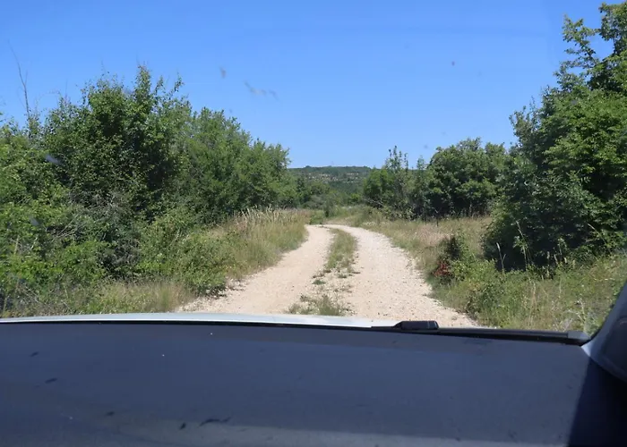 Busko Escape * 托米斯拉夫格拉德